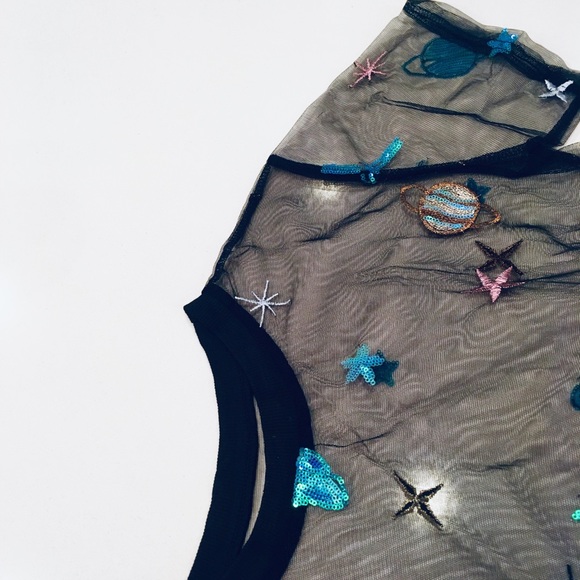 Planet mesh top 💫 - Picture 5 of 7